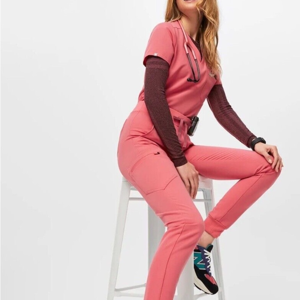 Figs Desert Rose Scrub Set
